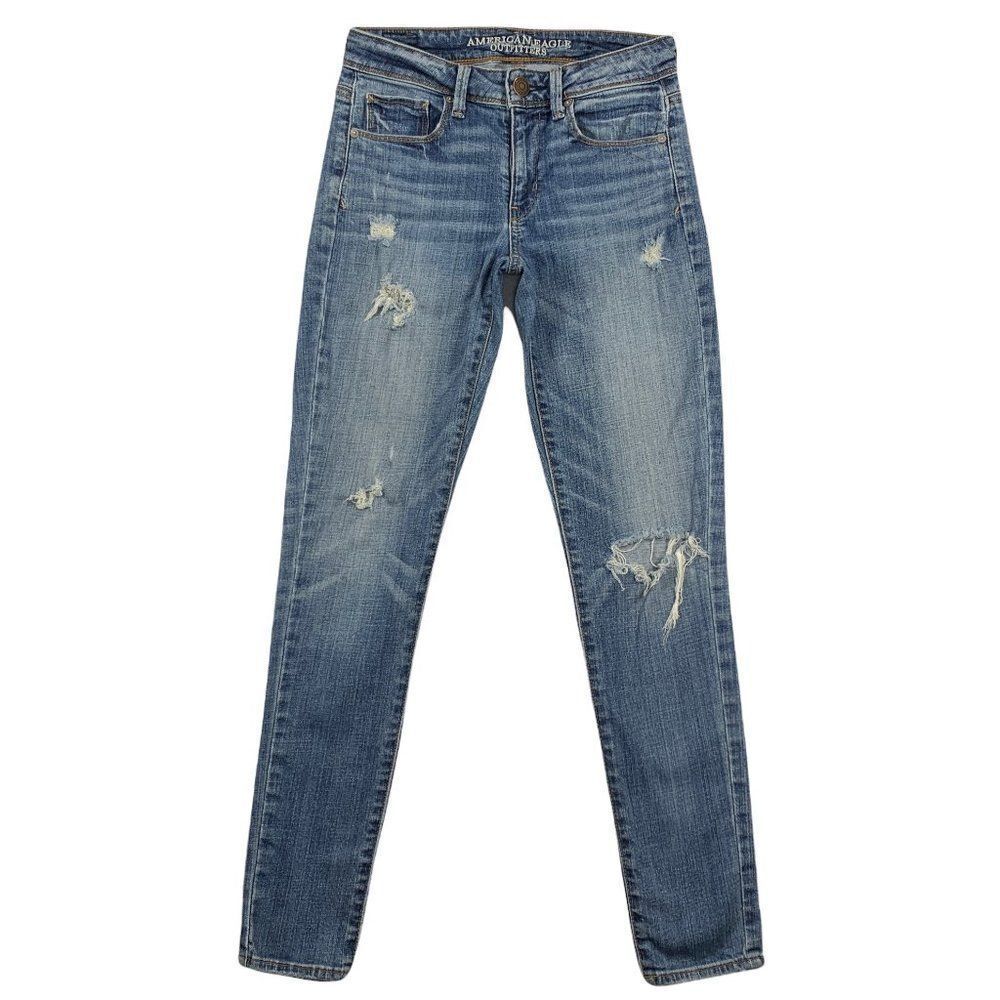 American Eagle Jeans Women's 2 Blue Super Skinny‎ Distressed Denim